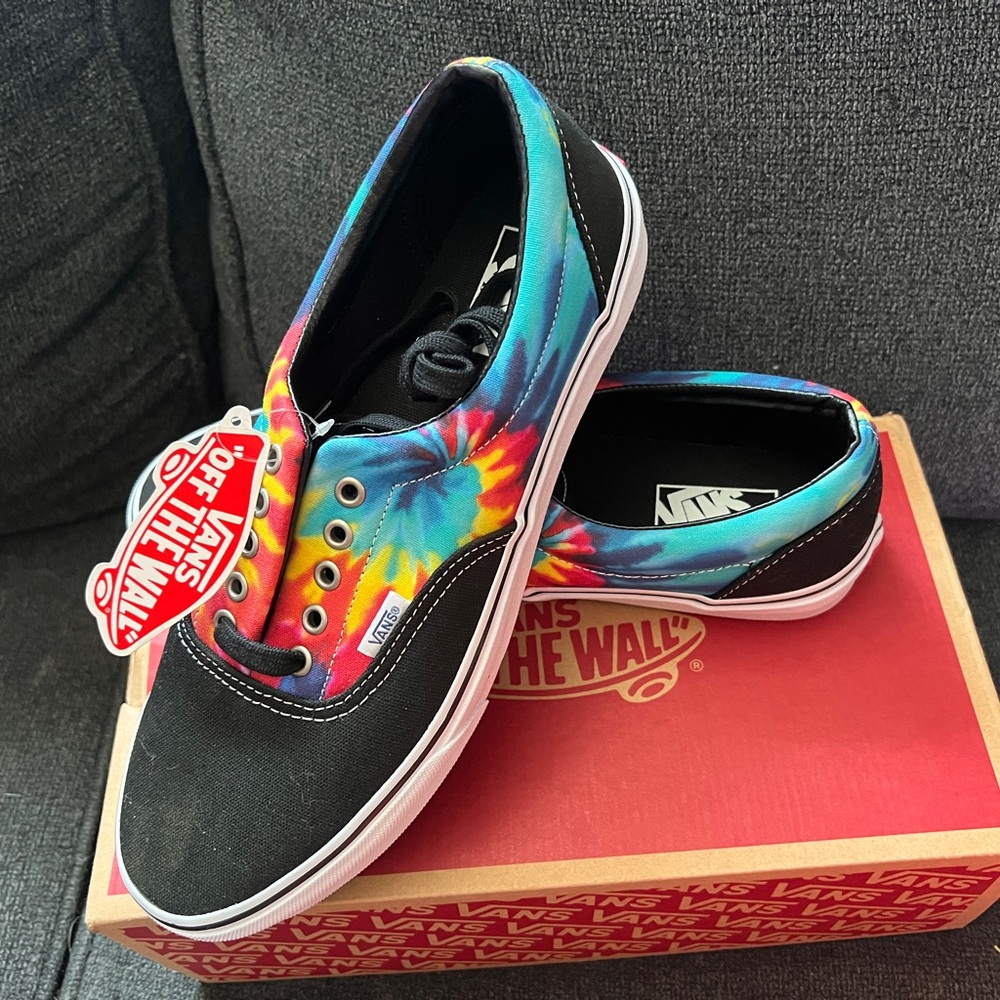 NWT men’s tie-dye Vans